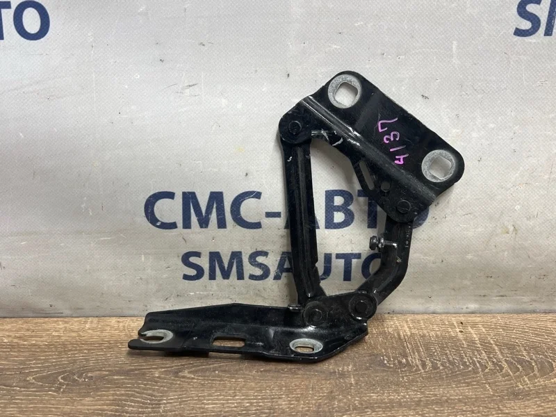 Петля капота Mercedes-Benz ML 2010 A2518800328 W164 642.820, левая