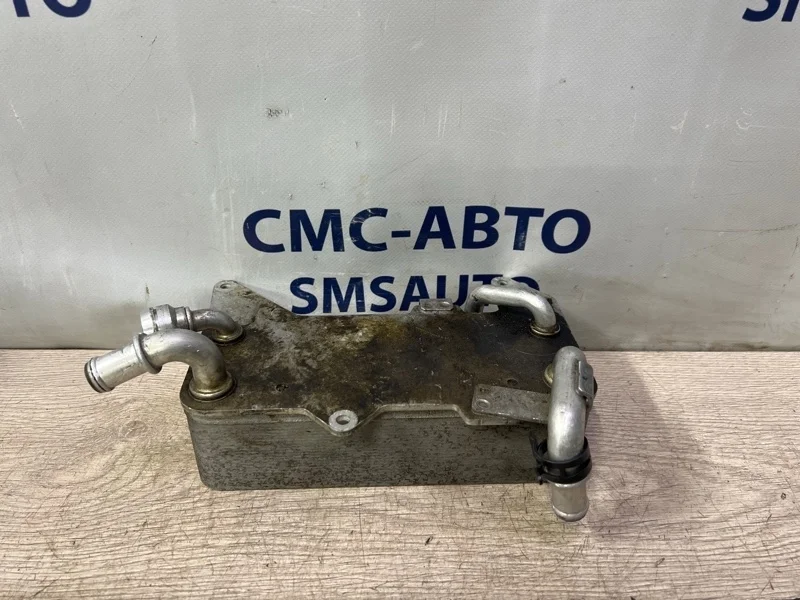 Радиатор масляный Audi A8 2011 4H0317021H D4 3.0 CGW