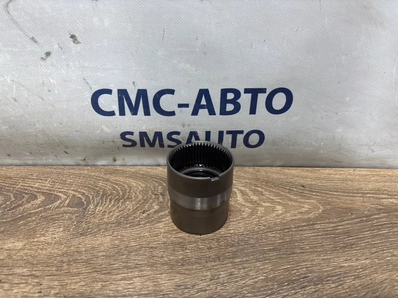 Втулка угловой передачи Volvo XC70 30787669 ХС70 3.2