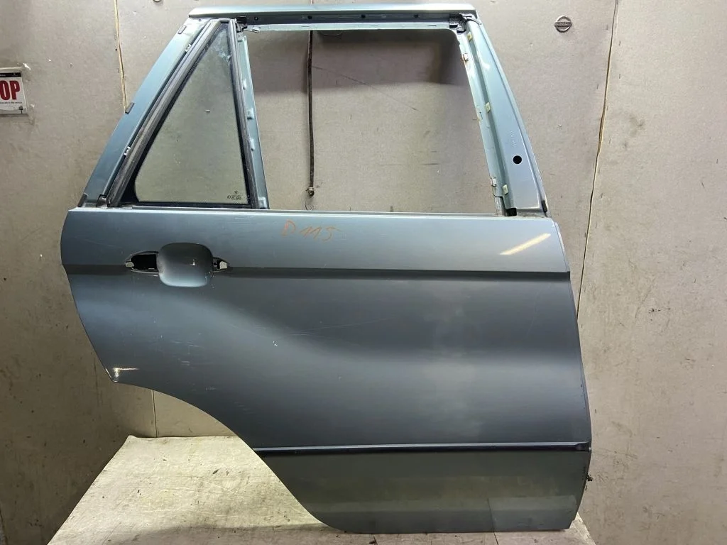 Дверь задняя правая BMW X5 E53 2001