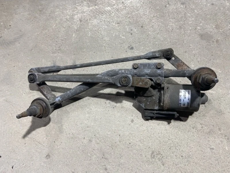 Трапеция стеклоочистителей в сборе Ford Fusion