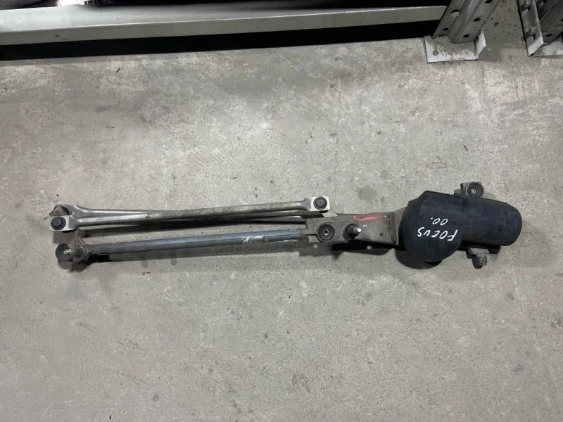 Трапеция стеклоочистителей в сборе задняя левая