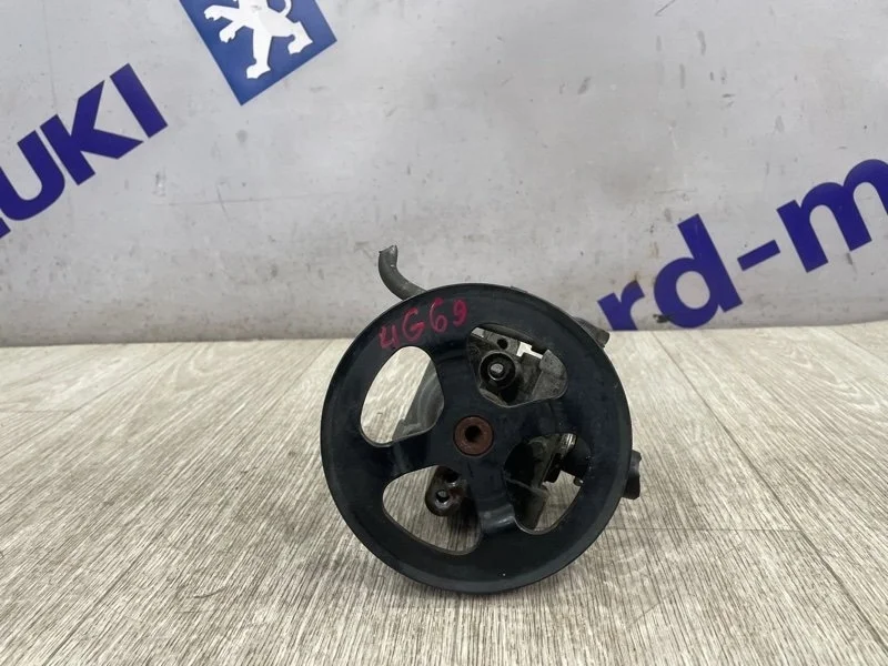 Насос гидроусилителя руля Mitsubishi Outlander 2004 CU5W