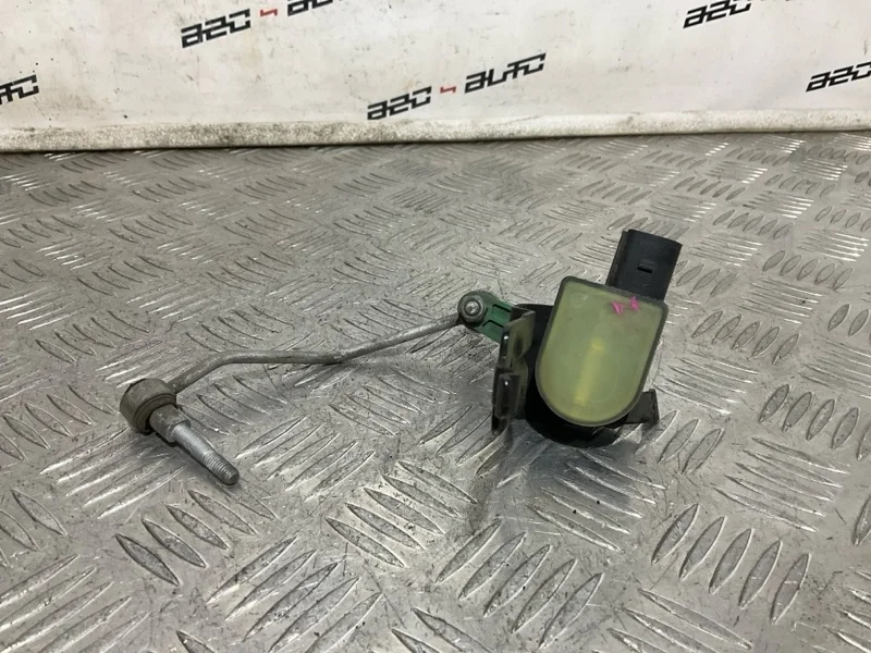 Датчик положения кузова Audi A6 Allroad 2008 4F0941285B C6 AUK, передний левый