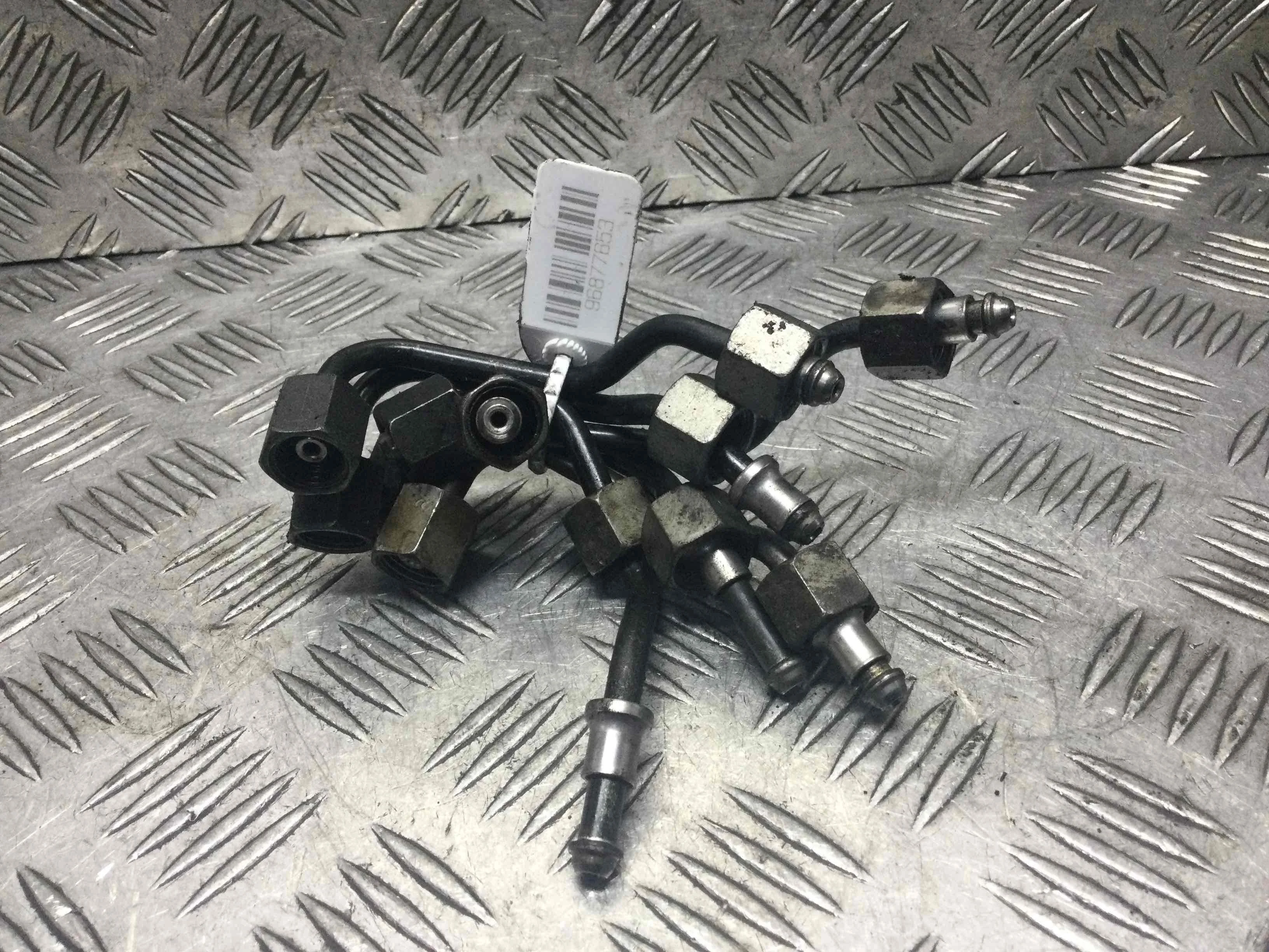 Трубка топливная Mercedes E-klasse E-klasse (W211) 2002 - 2009 дизель 3.0 CDI Автомат Седан