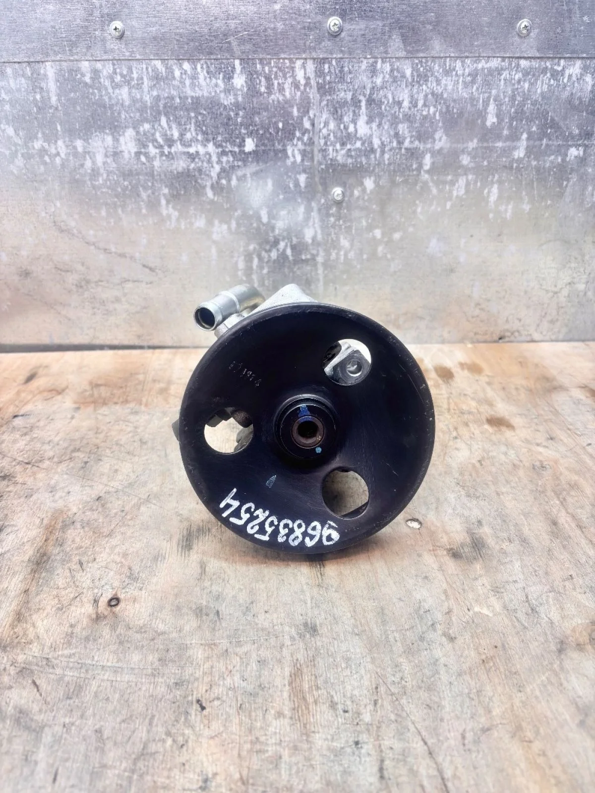 Насос ГУР 1.6 F16D3 96835254 Aveo I (2003—2008) В наличии