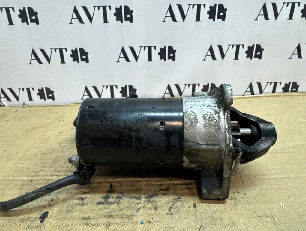 Стартер Audi A4 ALT