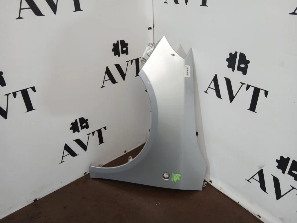 Крыло переднее левое Skoda Fabia MK2