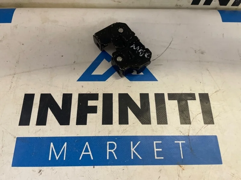 Замок капота передний левый INFINITI QX70 S51