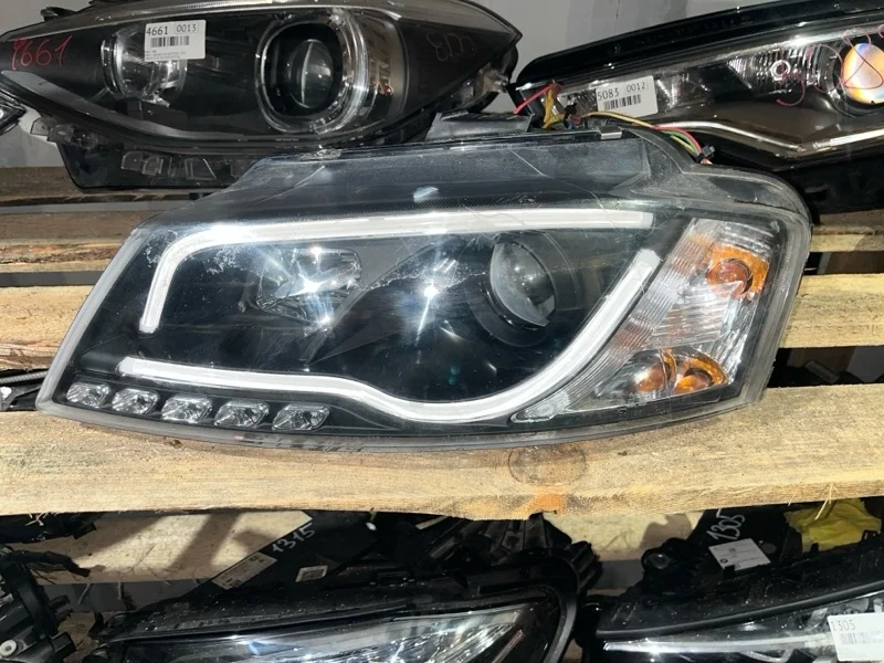 Фара Audi A3 2010 8P0941029BM 8P CBF, передняя левая