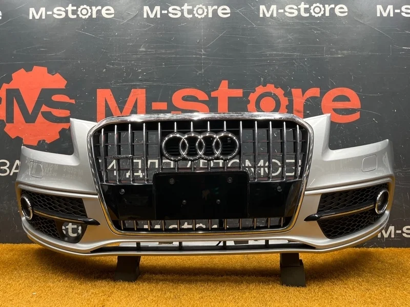 Бампер Audi Q5 2012 8R0807105E 8R CNCD, передний