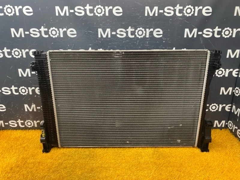 Радиатор ДВС Mercedes-Benz E-Class 2009 A2045002803 W212 272.980