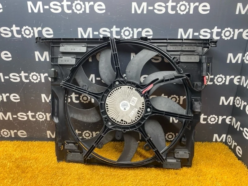 Вентилятор радиатора Bmw 5-Series 2010 17427612453 F10 N55B30A