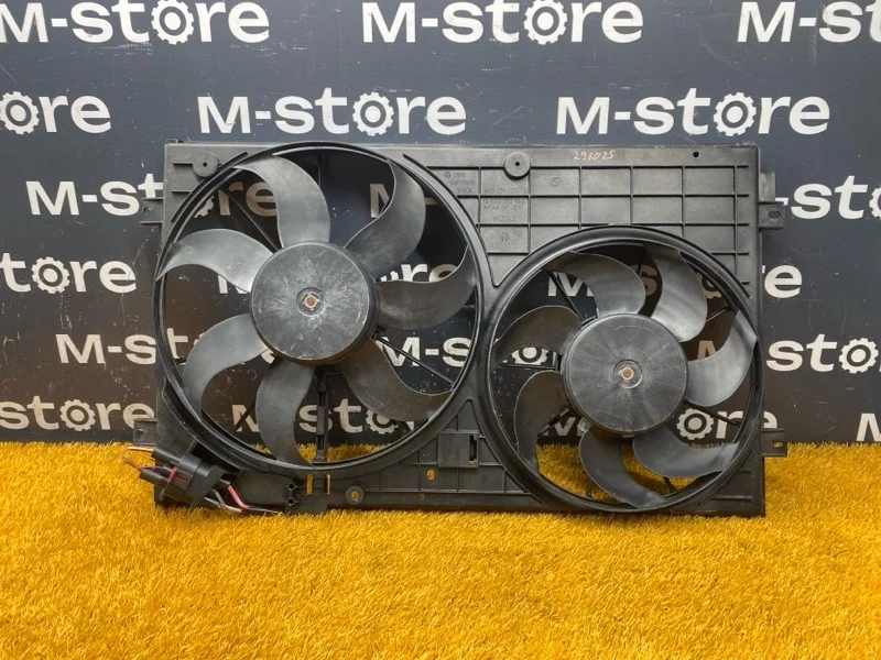 Вентилятор радиатора Audi A3 2011 1K0121207BB 8P CAXC