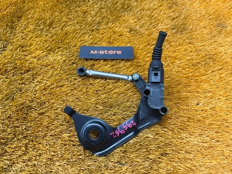 Датчик высоты дорожного просвета Audi A4 1T0907503A B8/8K, задний левый