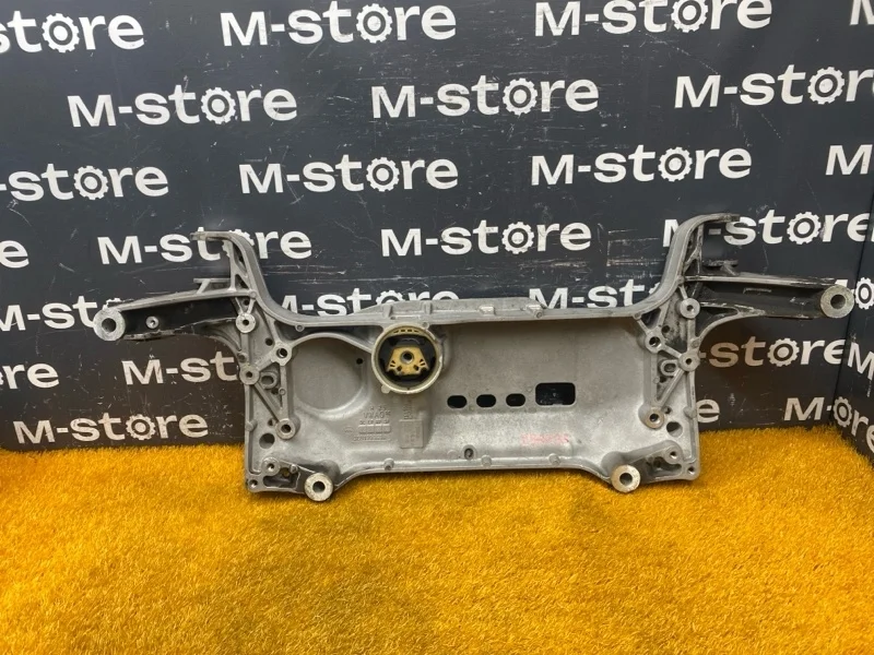 Балка поперечная (подрамник) Audi Q3 2012 3C0199369H 8U CPSA, передняя