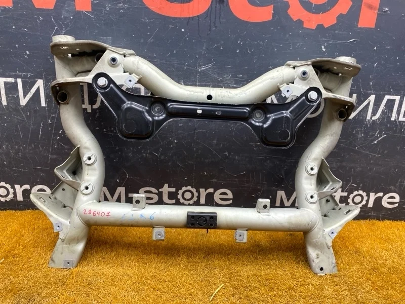 Балка поперечная (подрамник) Mercedes-Benz E-Class 2009 A2126281000 W212 272.952, передняя