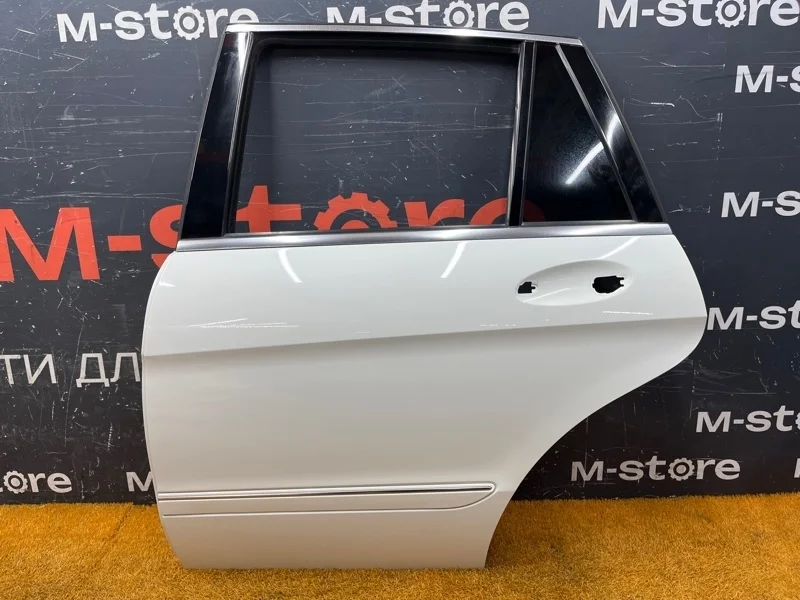 Дверь Mercedes-Benz R-Class 2010 A2517300105 W251 272.967, задняя левая
