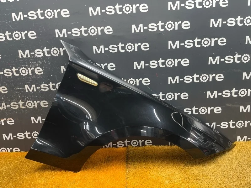 Крыло Bmw 1-Series 2007 41357133228 E87 N46B20B, переднее правое
