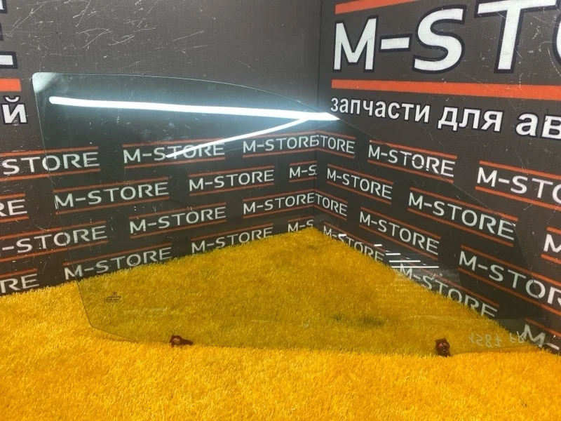 Стекло боковое Bmw 3-Series 2004 51338196026 E46 N46B20A, переднее правое