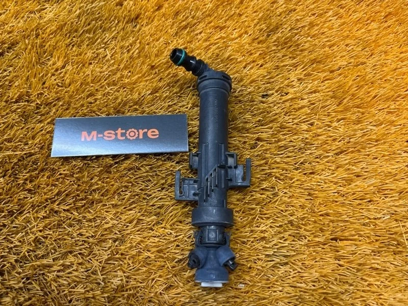 Форсунка омывателя фары Audi Q5 2012 8R0955101A 8R CNCD, левая