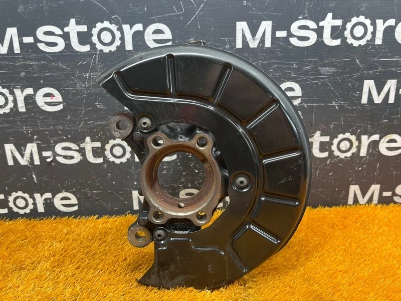 Кулак поворотный Audi Q3 2012 1K0407255AA 8U CPSA, передний левый