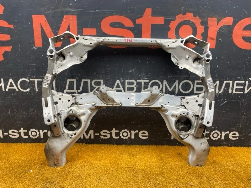 Балка поперечная (подрамник) Bmw 1-Series 2007 31116785639 E87 N46B20B, передняя