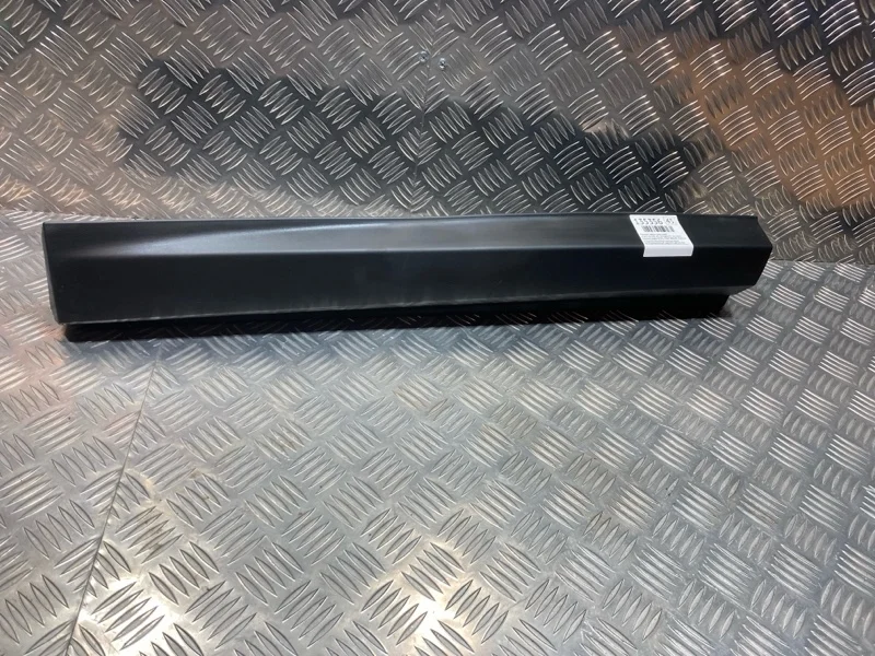 Молдинг двери LEXUS RX300 2019 7507548140 AGL20 8AR-FTS 2.0, задний правый