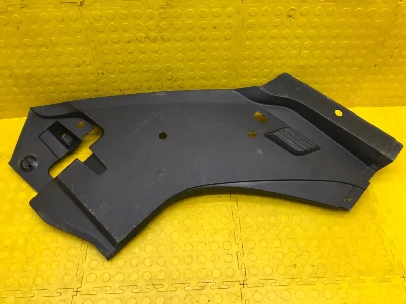 Накладка AUDI Q7 2016 4M0805286A 4MB CVM 011869, передняя правая