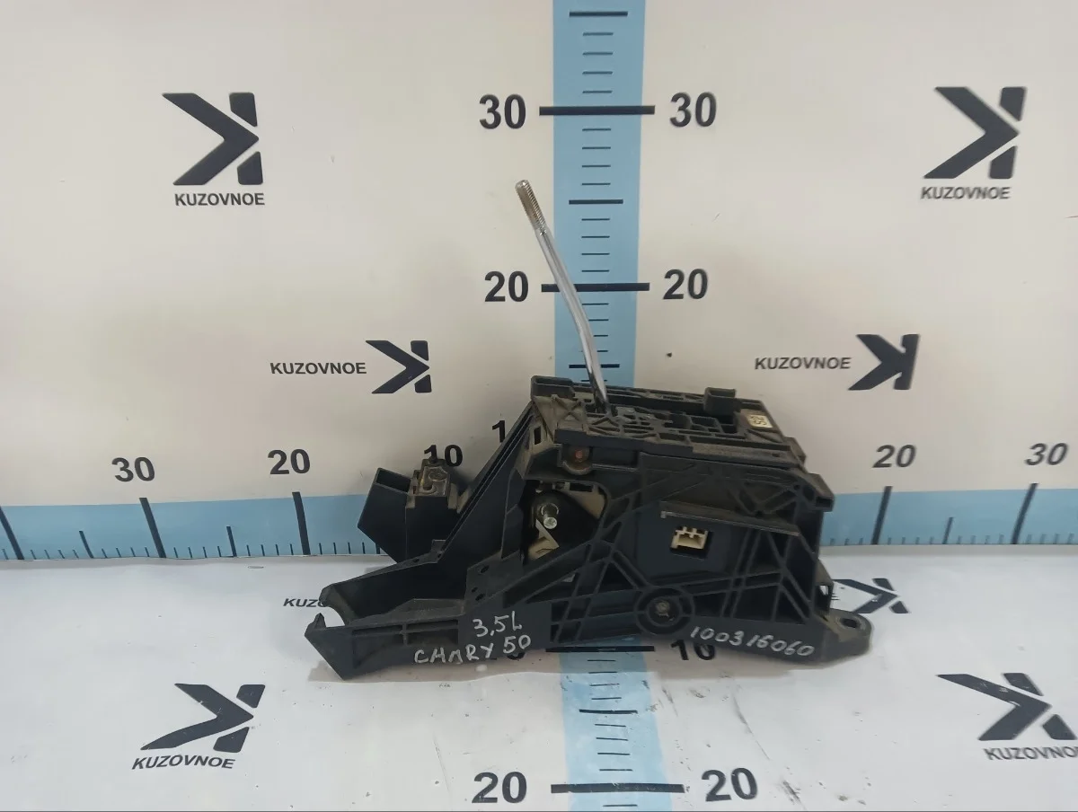 Селектор кпп Toyota Camry 2013 XV50