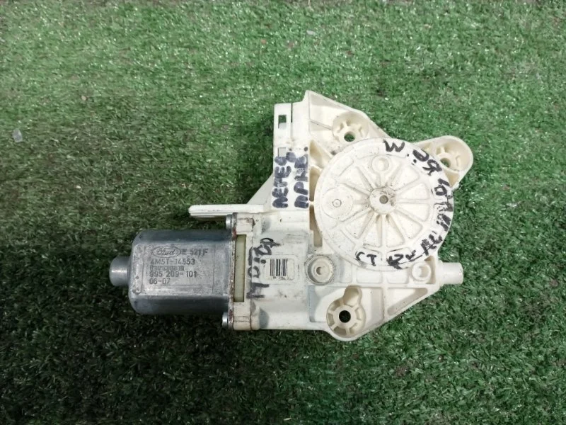 Моторчик стеклоподъемника передний правый Ford