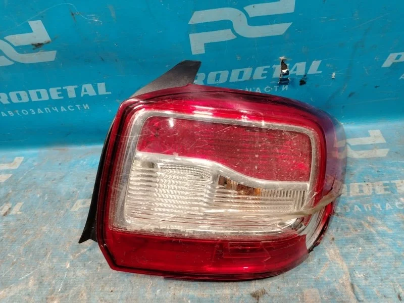 Фонарь задний правый Renault Logan 2012-2018