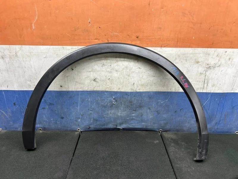 Накладка крыла Volkswagen Tiguan 2018 5NA854819J9B9 AD1 2.0TFSI CZPA, задняя левая