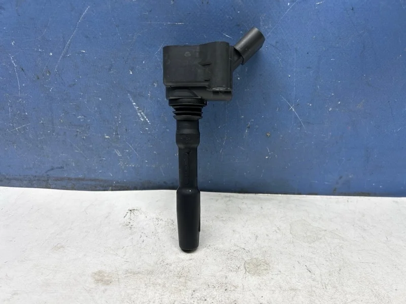 Катушка зажигания Volkswagen Tiguan 2018 06H905110G AD1 2.0TFSI CZPA