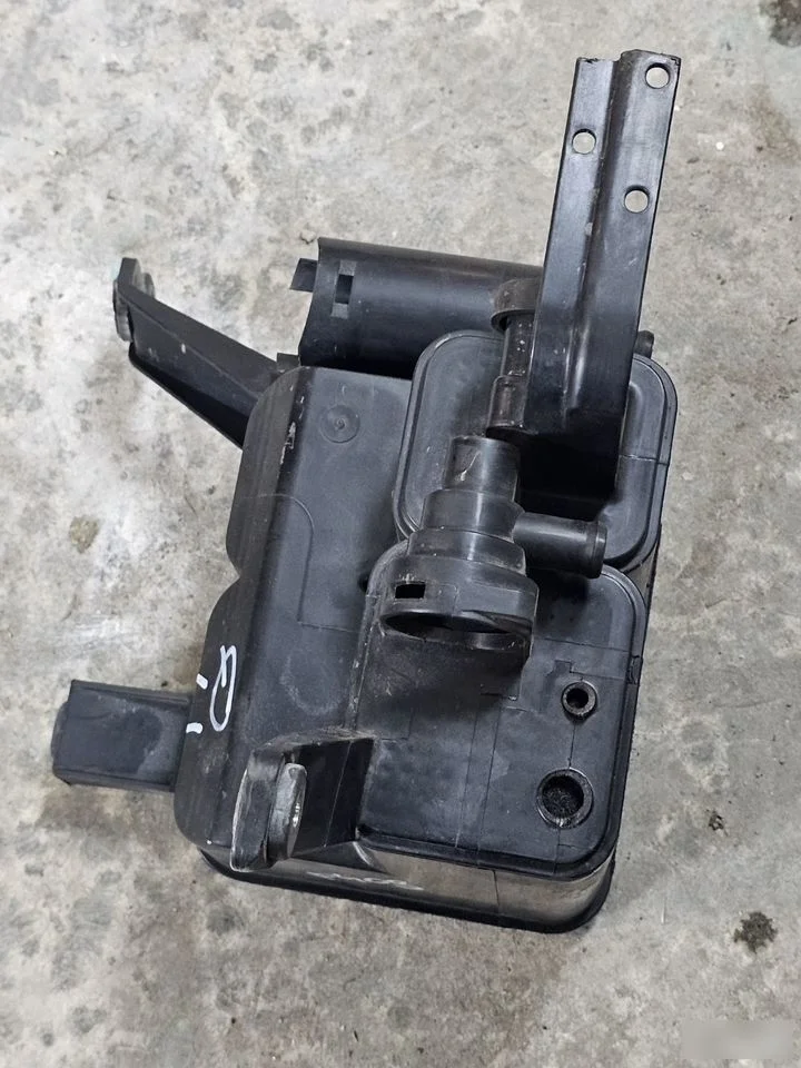 Абсорбер Audi Q7 4L (2005—2009)