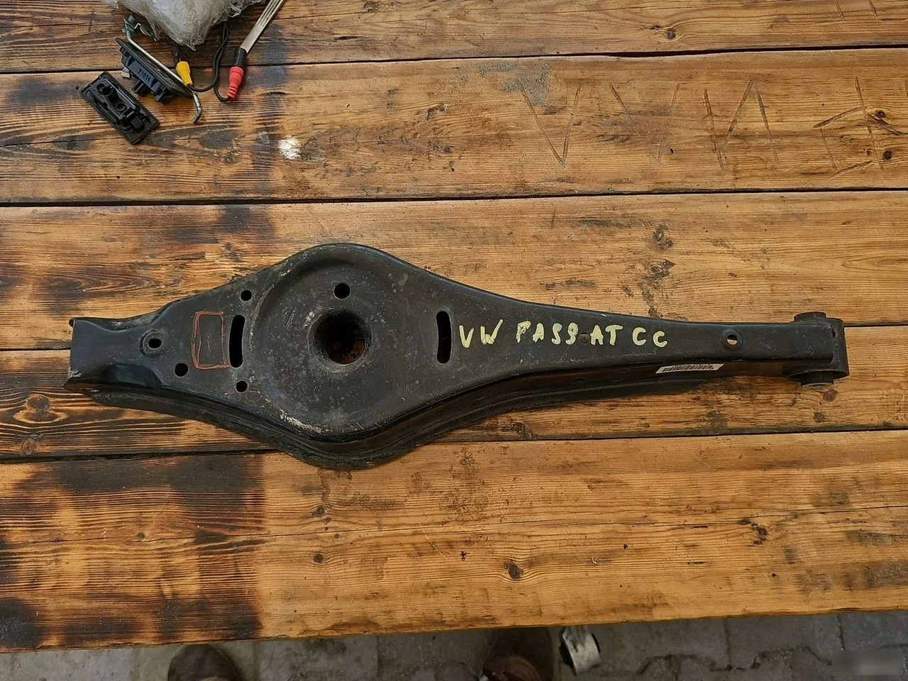 Рычаг подвески задний Volkswagen Passat (North America) I (2011—2016)
