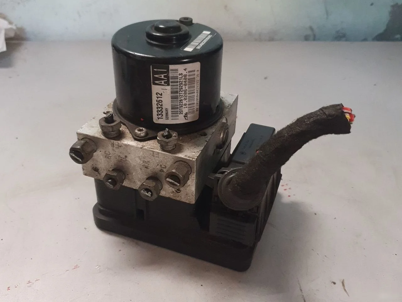 Блок abs Opel Astra J (2009—2012)