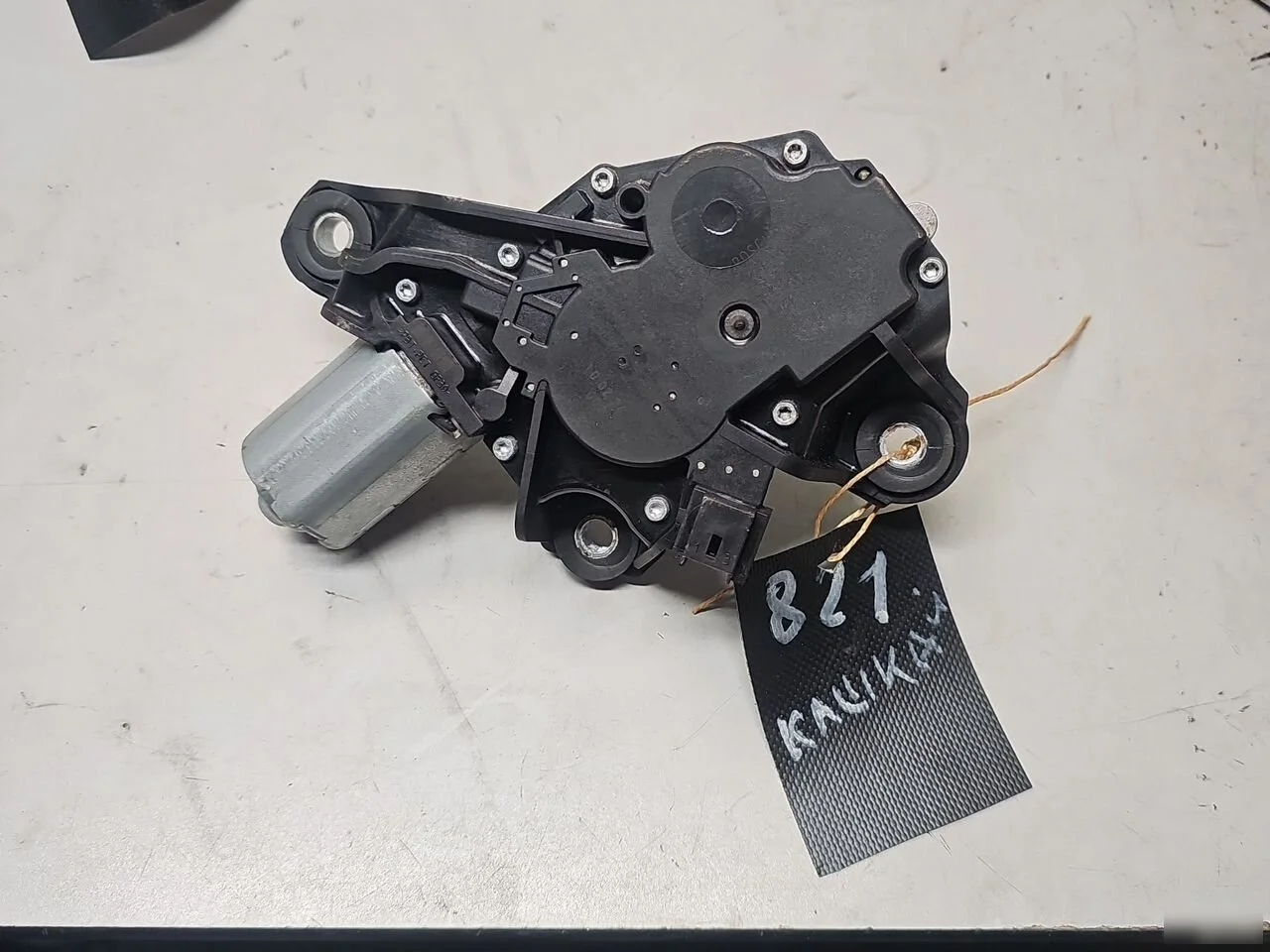 Мотор заднего стеклоочистителя Nissan Qashqai I (2006—2010)