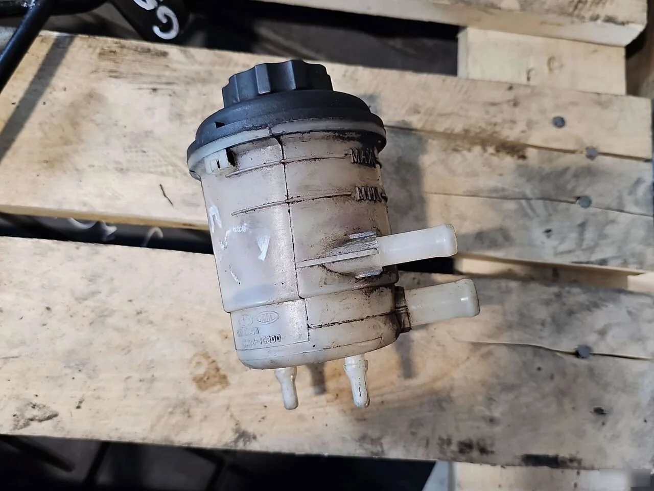 Бачок ГУР Kia Rio II рестайлинг (2009—2011)