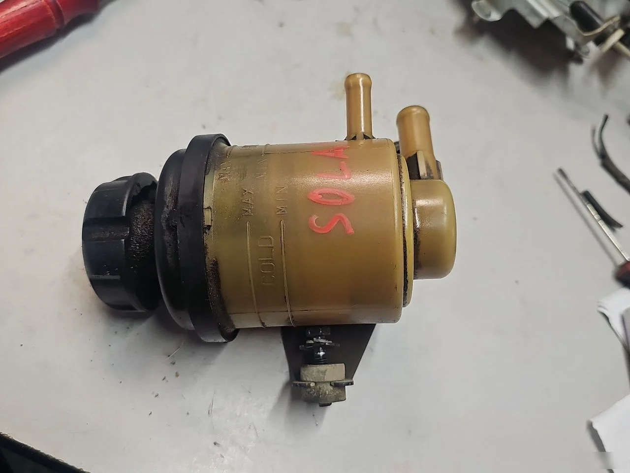 Бачок ГУР Hyundai Solaris I рестайлинг (2014—2017)