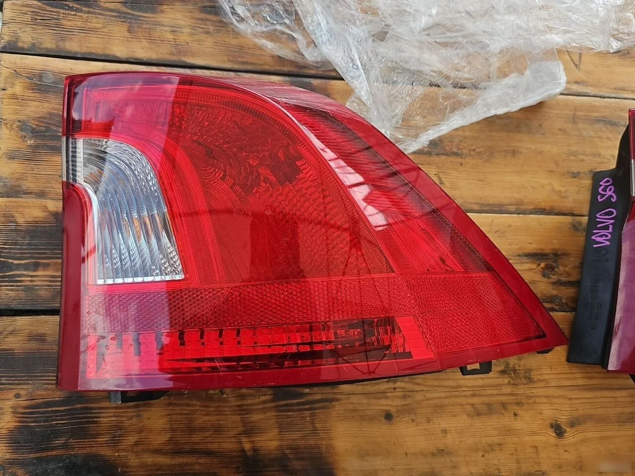 Фонарь задний правый Volvo S60 II (2010—2013)