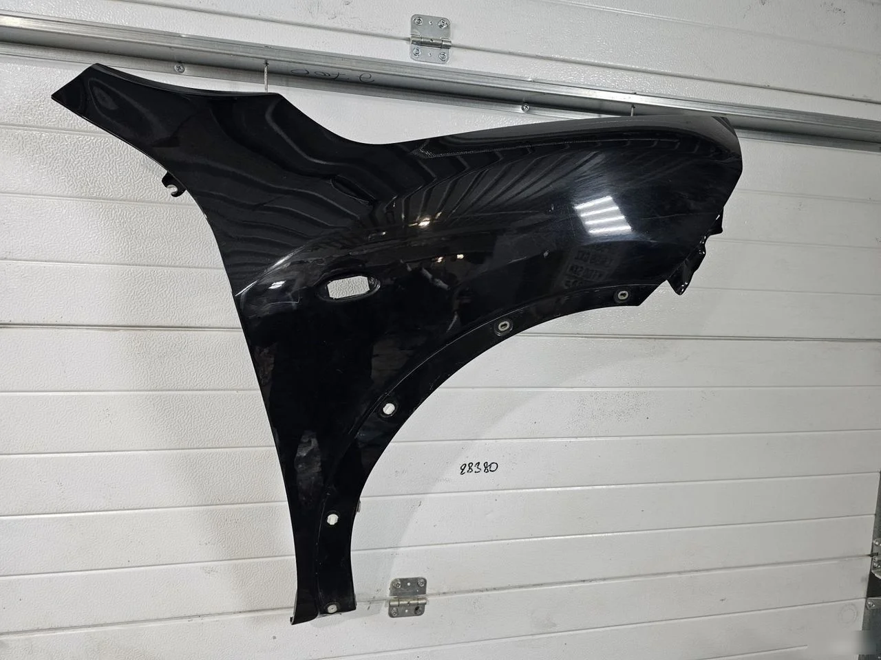 Крыло переднее правое Nissan Juke I (2010—2014)