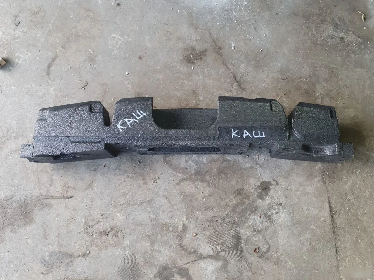 Абсорбер заднего бампера Nissan Qashqai I рестайлинг (2010—2013)