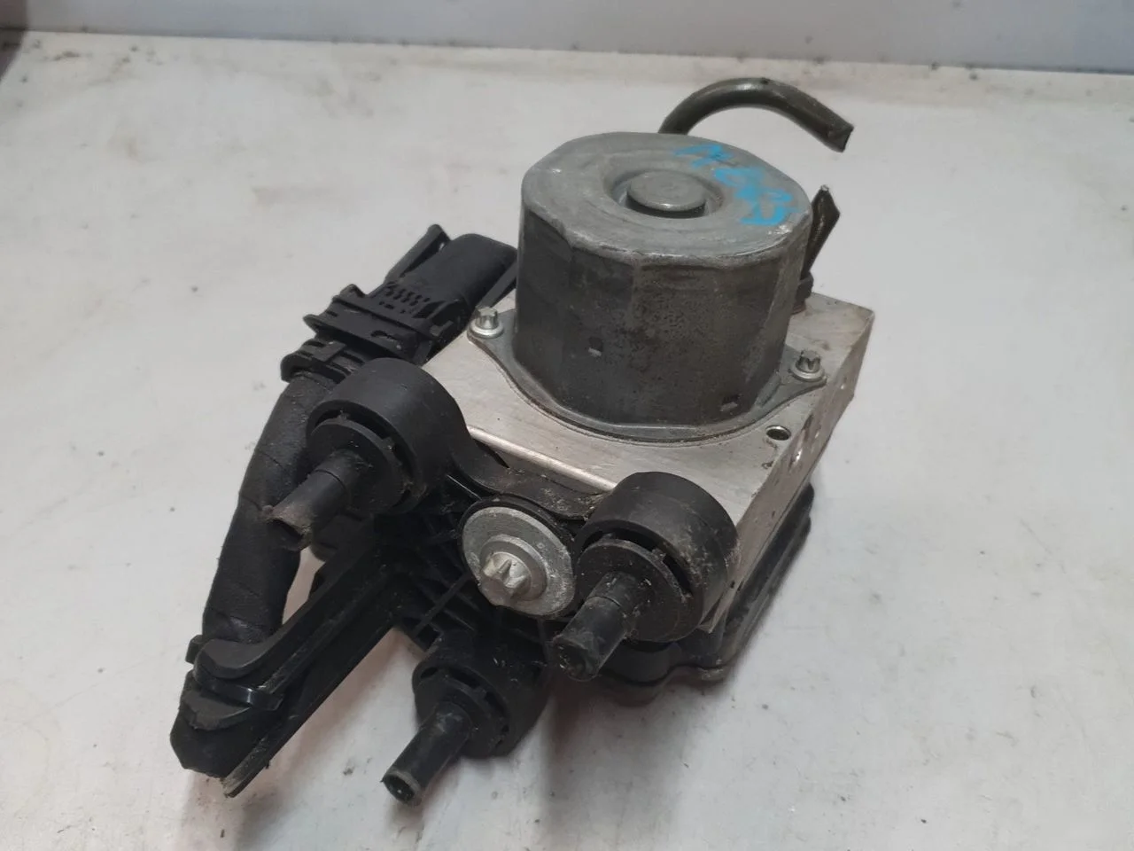 Блок abs Mercedes-Benz E-класс W212/S212/C207/A207 (2009—2013)