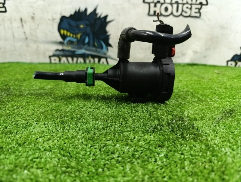 Клапан вентиляции топливного бака Mercedes-Benz GLA-class 2014 A0014760532 X156 270.920