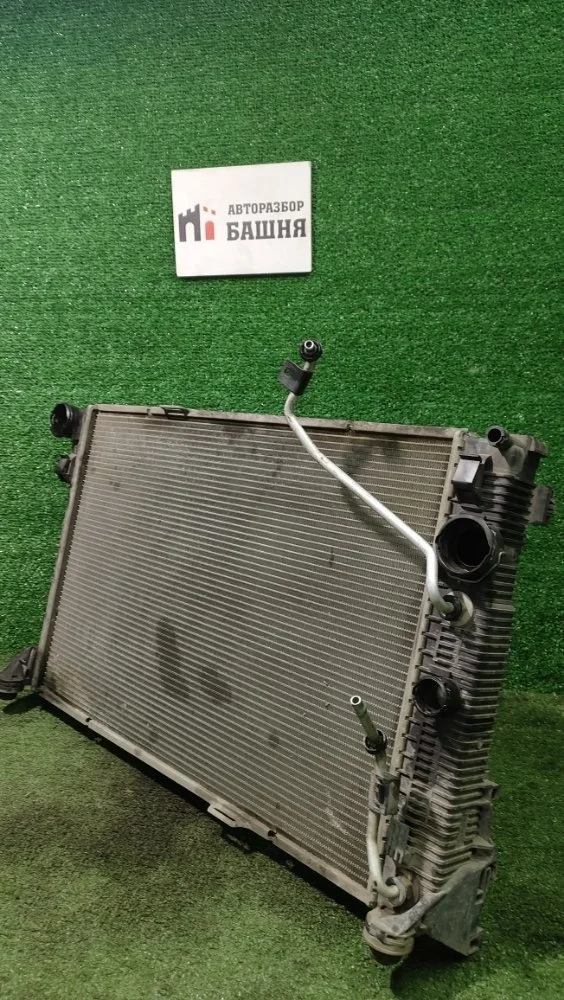 Радиатор охлаждения двс Mercedes GLK 2013 A2045003603 276.957