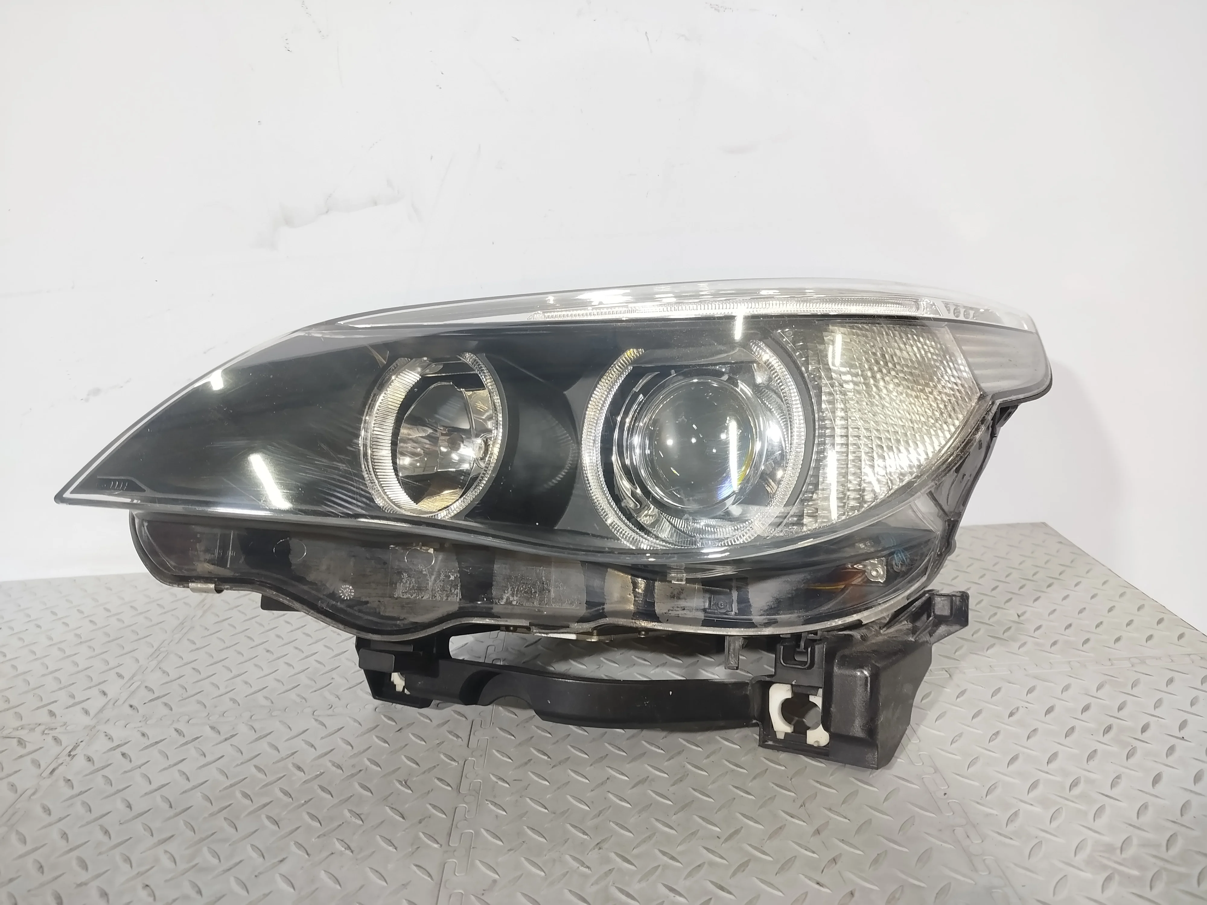 ФАРА BMW ЛЕВО 63127165565 NA6960Z