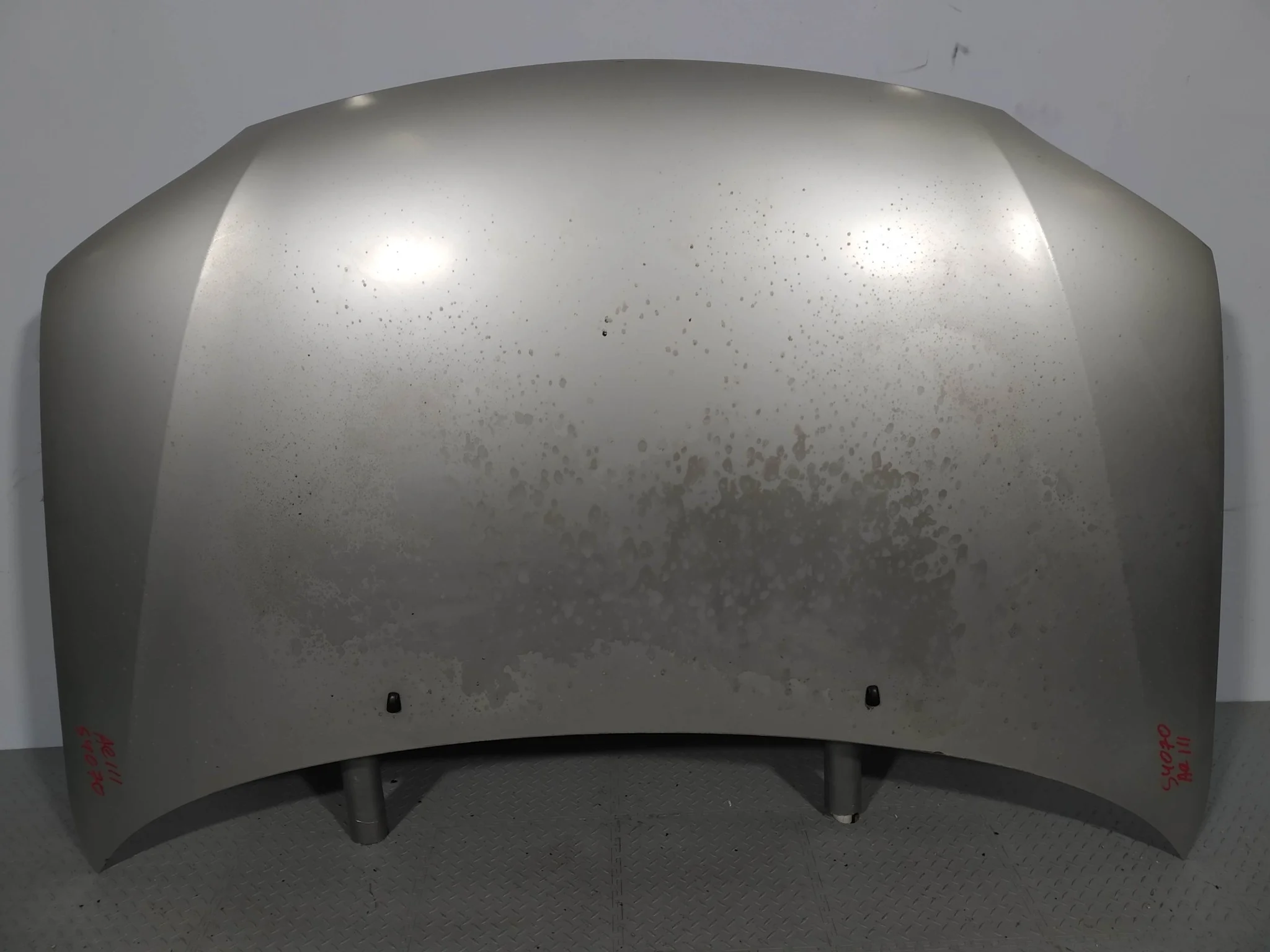 КАПОТ TOYOTA 5330113040 серебро, 199 S4070