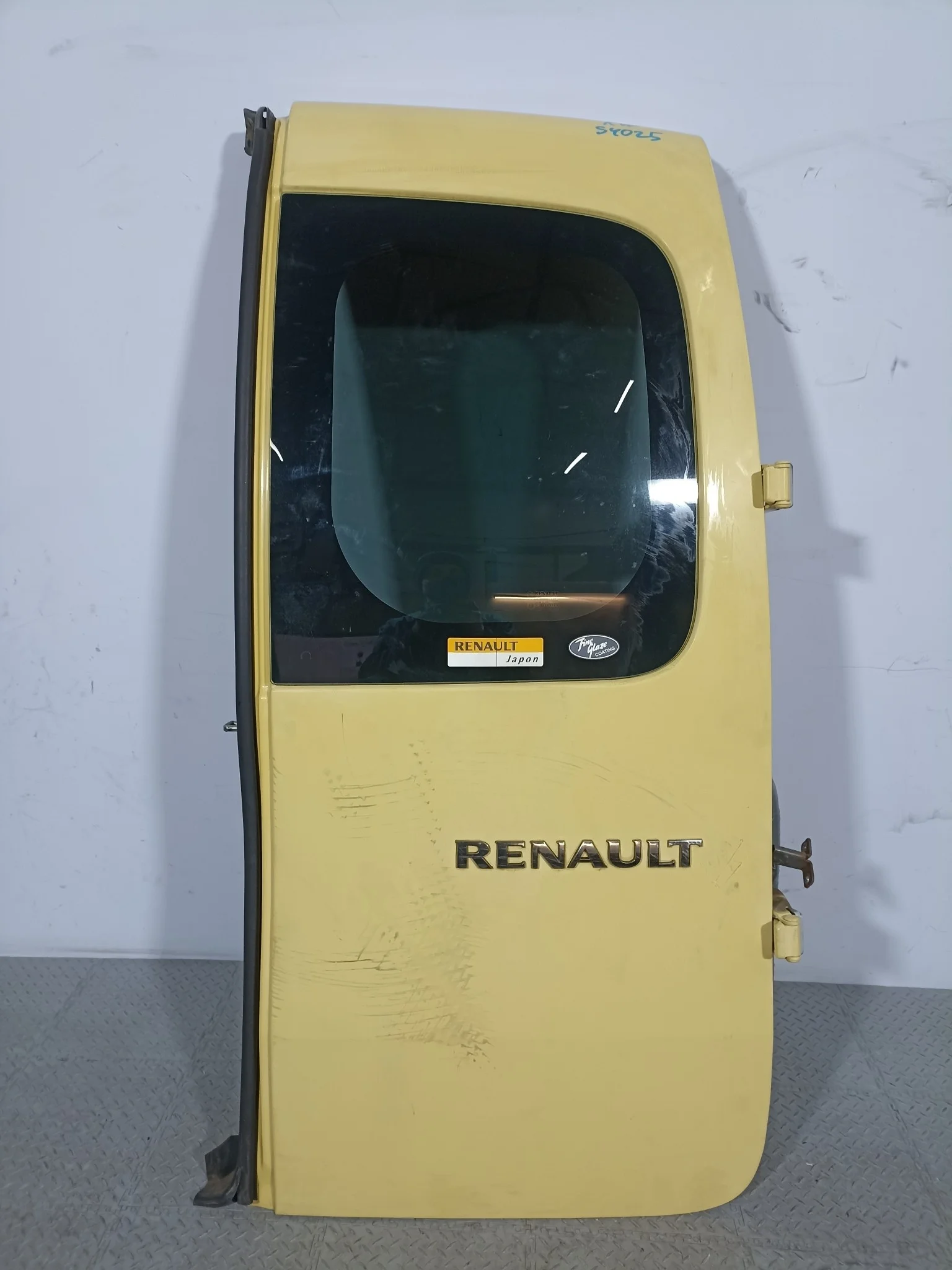 ДВЕРЬ ЗАДНЯЯ RENAULT KANGOO 7751478139 ПРАВАЯ желтый, OENG S4025