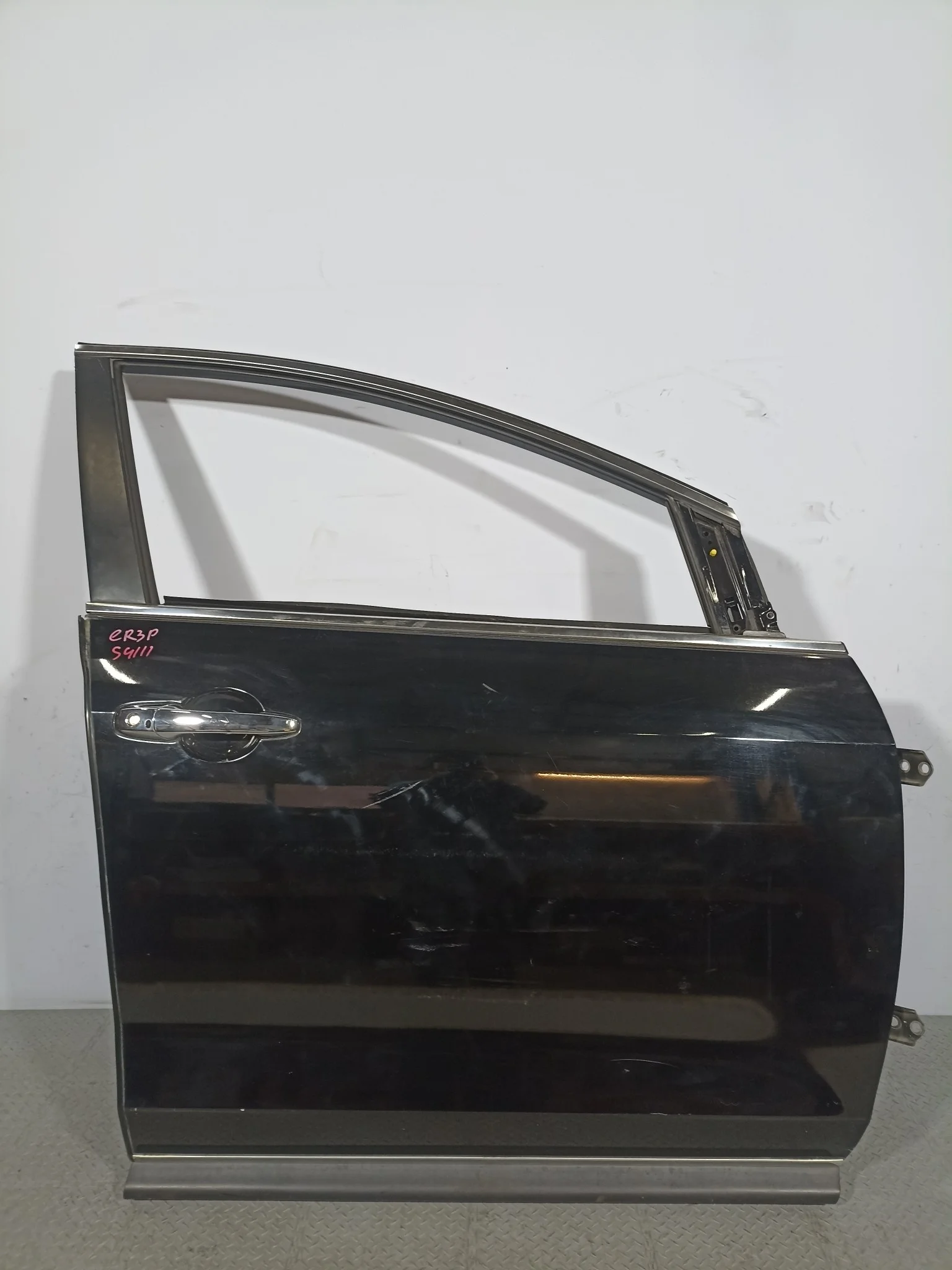 ДВЕРЬ MAZDA EGY15802XP ПЕРЕД ПРАВО черный, A3F S4111